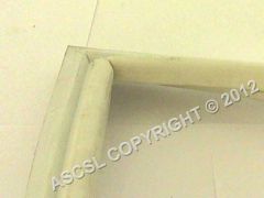 Door Seal - 1610mm x 575mm Tefcold SD1380 pre 2010 units only