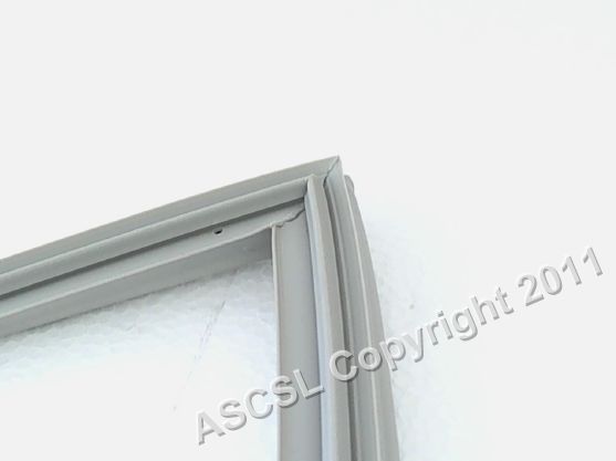 Push In Door Seal / Gasket 666mm x 406mm ( 083377 ) - Zanussi/Electrolux Fridges Fits Many Models..Some Listed Below Under Info.