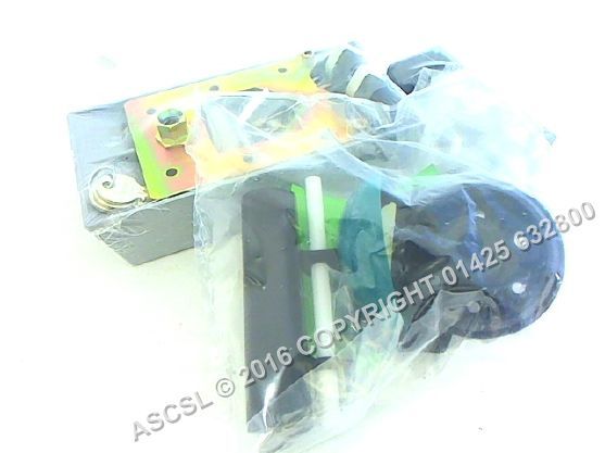 Locking Handle 621 with Key Lock - Fermod 213mm x 104mm x (H) 50mm 