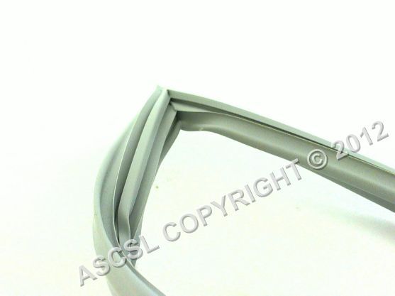 OBSOLETE 1420mm x 560mm Door Seal - Mercatus X3 Fridge