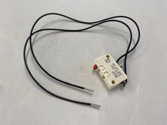 JLA-01027413